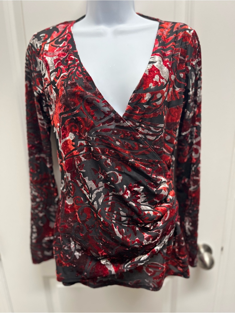 Karen Kane Velvet Burnout Faux Wrap Top Red Silver Filigree Damask S